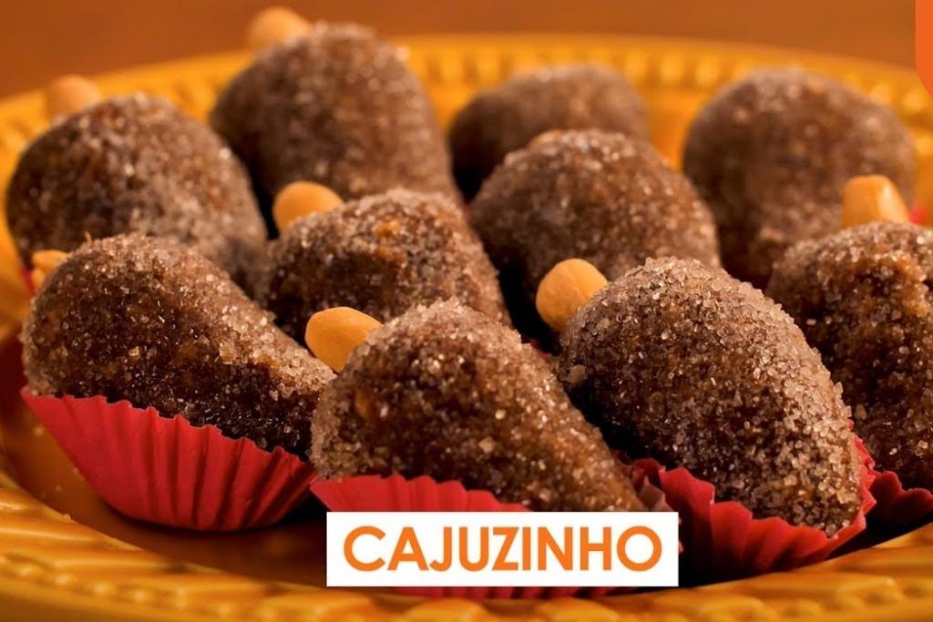 Cajuzinho é um daqueles docinhos que não pode faltar, né?