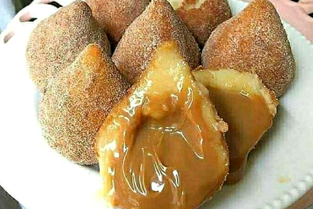 Coxinha de churros suculenta, a sobremesa que vai fazer sucesso com suas visitas