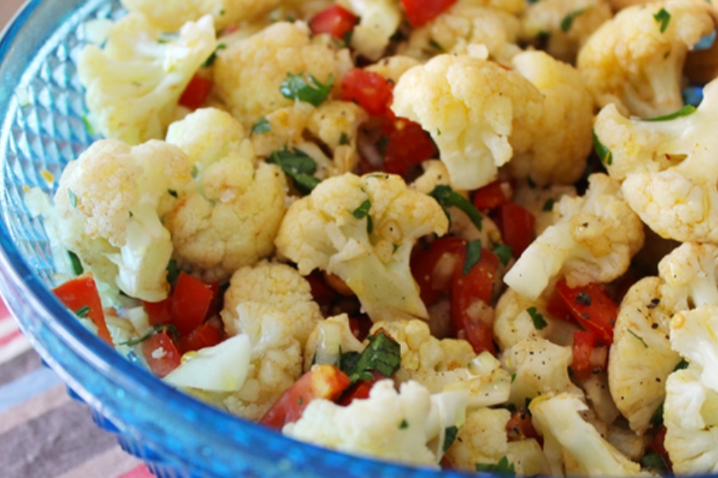 Receita de salada de couve flor, deliciosa e fácil de fazer